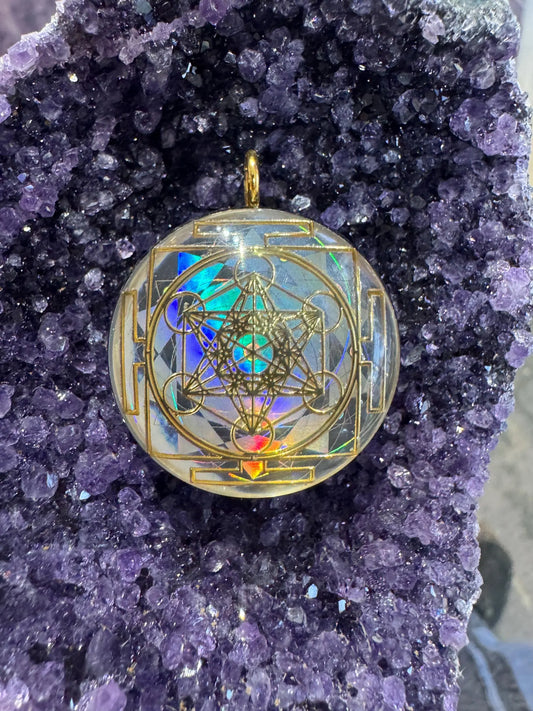 Metatrons Cube - Sacred Geometry Holographic Orgone Tesla Pendant- EMF Blocker - Chakra Balancing - FREE Necklace - Hand Made (Copy)