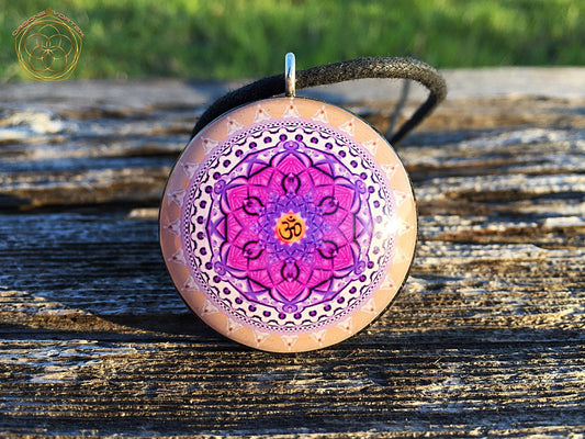 Sangha-blanc Orgone Tesla Pendant- featuring Pumayana -EMF Blocker - Chakra Balancing - FREE Necklace - Hand Made