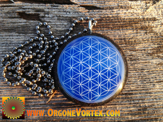 Flower of Life - Blue & White - Sacred Geometry - Orgone Tesla Pendant- EMF Blocker - Chakra Balancing - FREE Necklace - Hand Made